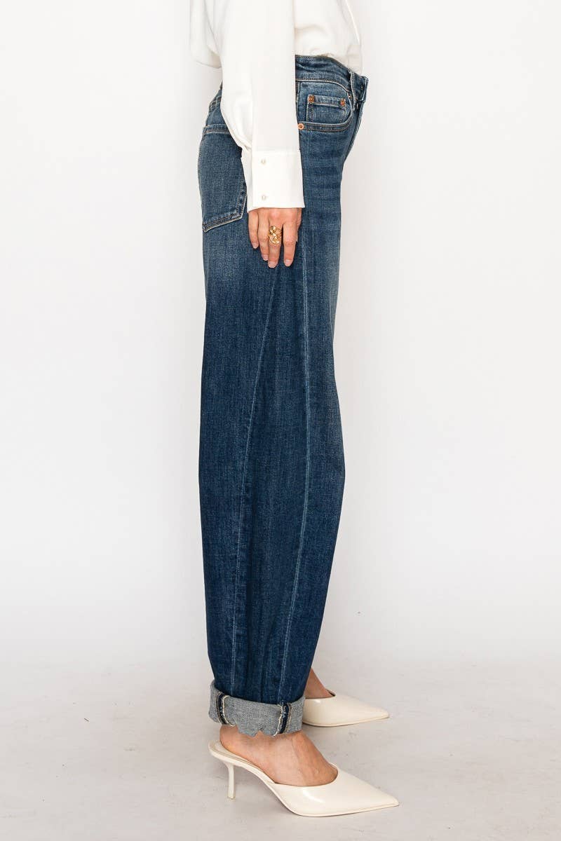 Hazel Tapered Barrel Jean